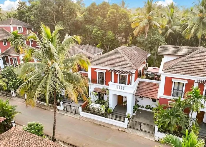 Stayvista At Villa Arcadia With Alfresco Dining & Complimentary Breakfast Candolim